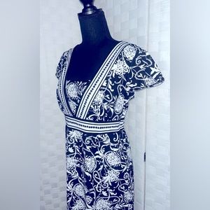 🖤Ann Taylor LOFT Black and White Floral Dress/Size 6